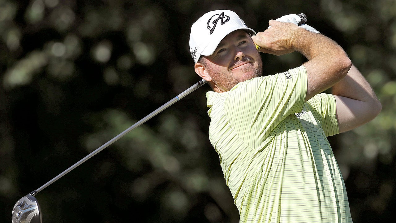 Garrigus struggles on back nine, Valspar lead down to one stroke
